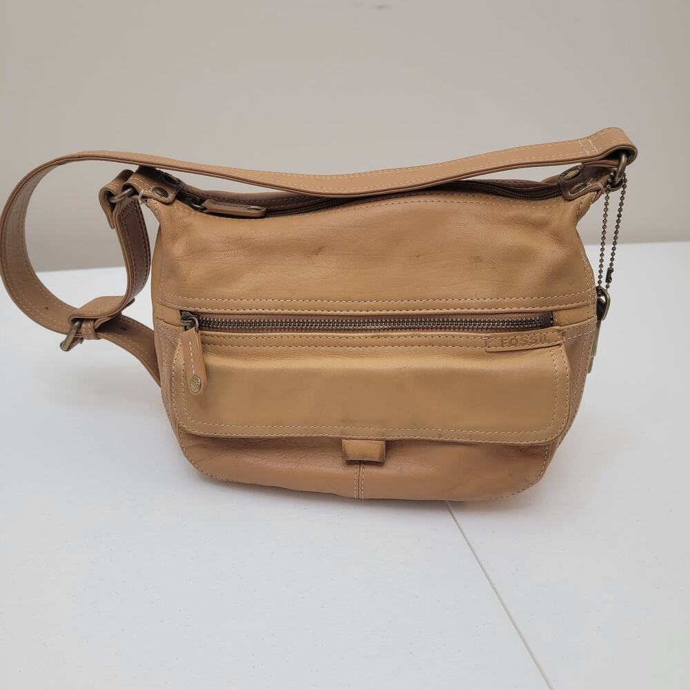 Vintage Fossil Leather Shoulder Bag Tan Brown Key Charm Multi Pocket Y2K Hobo